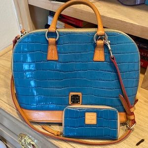 Dooney & Bourke Purse & Matching wallet